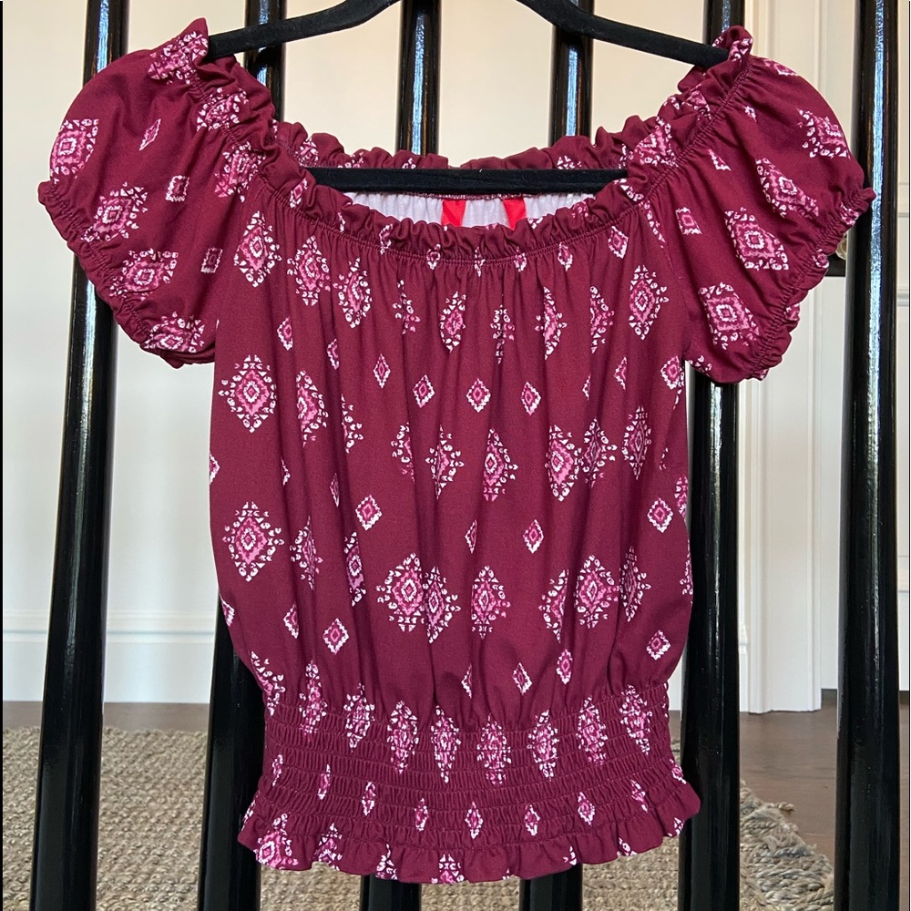 Off-the-Shoulder Printed Crop Top